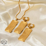 18K Gold Threaded Design Rectangle Necklace & Earrings - QH Clothing