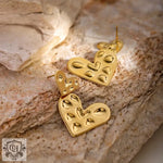 18k gold heart-shaped design earrings, perfect for special occasions and everyday wear