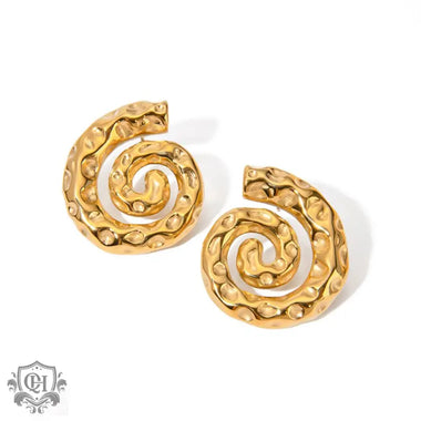 Hammered gold spiral earrings featuring a unique snail shape in elegant 18K gold