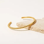 18K Gold Twist Half Open Bracelet - QH Clothing