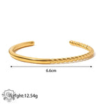 18K Gold Twist Half Open Bracelet - QH Clothing