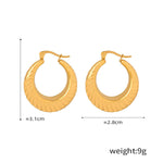 18K gold novel and fashionable round earrings with twist design and versatile - QH Clothing