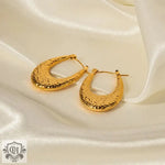 18K Gold U-Shaped Lava Pattern Earrings - QH Clothing