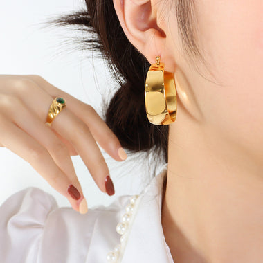 18K Gold Simple Fashion Ring Design Versatile Earrings - QH Clothing