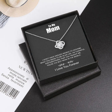 Elegant Four-Leaf Clover Diamond Pendant Necklace in Gift Box -  QH Clothing