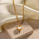 Exquisite 18K Gold Heart Shape Necklace: Timeless Elegance -  QH Clothing