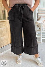 Black Plus Mineral Wash Exposed Seam Wide Leg Cropped Pants - Plus Size/Plus Size Bottoms