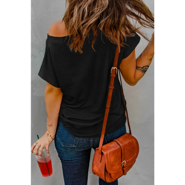 Black Pocketed Tee with Side Slits - Tops/Tops & Tees