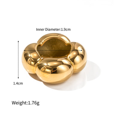 18K gold light luxury and noble hollow flower-shaped design ring - QH Clothing