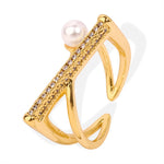 18K gold simple and elegant geometric inlaid zircon and pearl design ring - QH Clothing