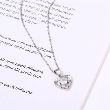 Elegant Heart Diamond Pendant Necklace -  QH Clothing