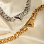 18k gold exaggerated triangle design necklace with Cuban chain - QH Clothing