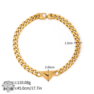 18k gold exaggerated triangle design necklace with Cuban chain - QH Clothing