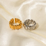 18K gold exquisite and fashionable love design ring - QH Clothing