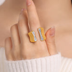 18K gold trendy and personalized geometric inlaid zircon and shell texture design open ring - QH Clothing