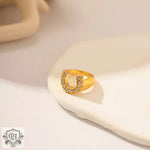 Exquisite 18K Gold Horseshoe Design Zircon Ring - Timeless Elegance -  QH Clothing