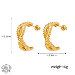 18K gold exquisite, luxurious and noble C-shaped earrings with irregular lines and cross design - QH Clothing