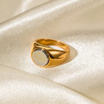 18K gold fashionable and luxurious round inlaid gemstone design ring - QH Clothing