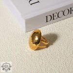 18K gold fashionable oval hammer pattern design ring - QH Clothing