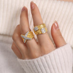 18K gold noble and luxurious geometric diamond-set and textured design versatile ring - QH Clothing