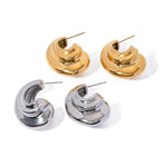 18k gold fashionable C-shaped earrings with textured design - QH Clothing