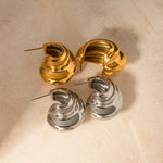 18k gold fashionable C-shaped earrings with textured design - QH Clothing