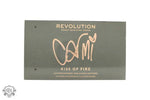 Makeup Revolution x Carmi Kiss On Fire Sminkpalett 10 x 2g Ögonskugga + 2 x 3.5g Highlighter - Makeup