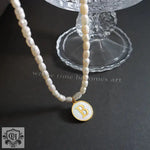 Exquisite 18K Gold Pearl Chain Necklace with Personalized Inlaid Gemstones and English Letters -  QH Clothing