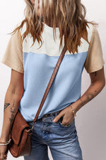 Color-block ribbed t-shirt in cream and light blue, available in Euro sizes