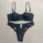 Rose Embroidered Lace Bra Set - S / Black - Clothing