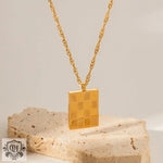 18K Gold Fashion Vintage Square Checkerboard Design Pendant Necklace - QH Clothing