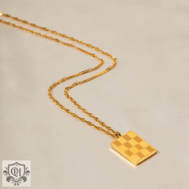 18K Gold Fashion Vintage Square Checkerboard Design Pendant Necklace - QH Clothing