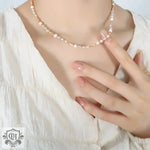 Exquisite Pearl and Gemstone Bead Necklace in 18K Gold -  QH Clothing