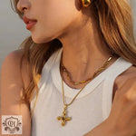 Exquisite Tiger's Eye Cross Necklace in 18K Gold -  QH Clothing