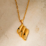 18k gold vintage simple wing design pendant necklace - QH Clothing