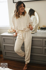 Cozy cream loungewear set for relaxing, featuring drawstring waist in euro sizes