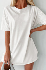 Plain white crew neck t-shirt with short sleeves ideal for relax relax styles in various sizes